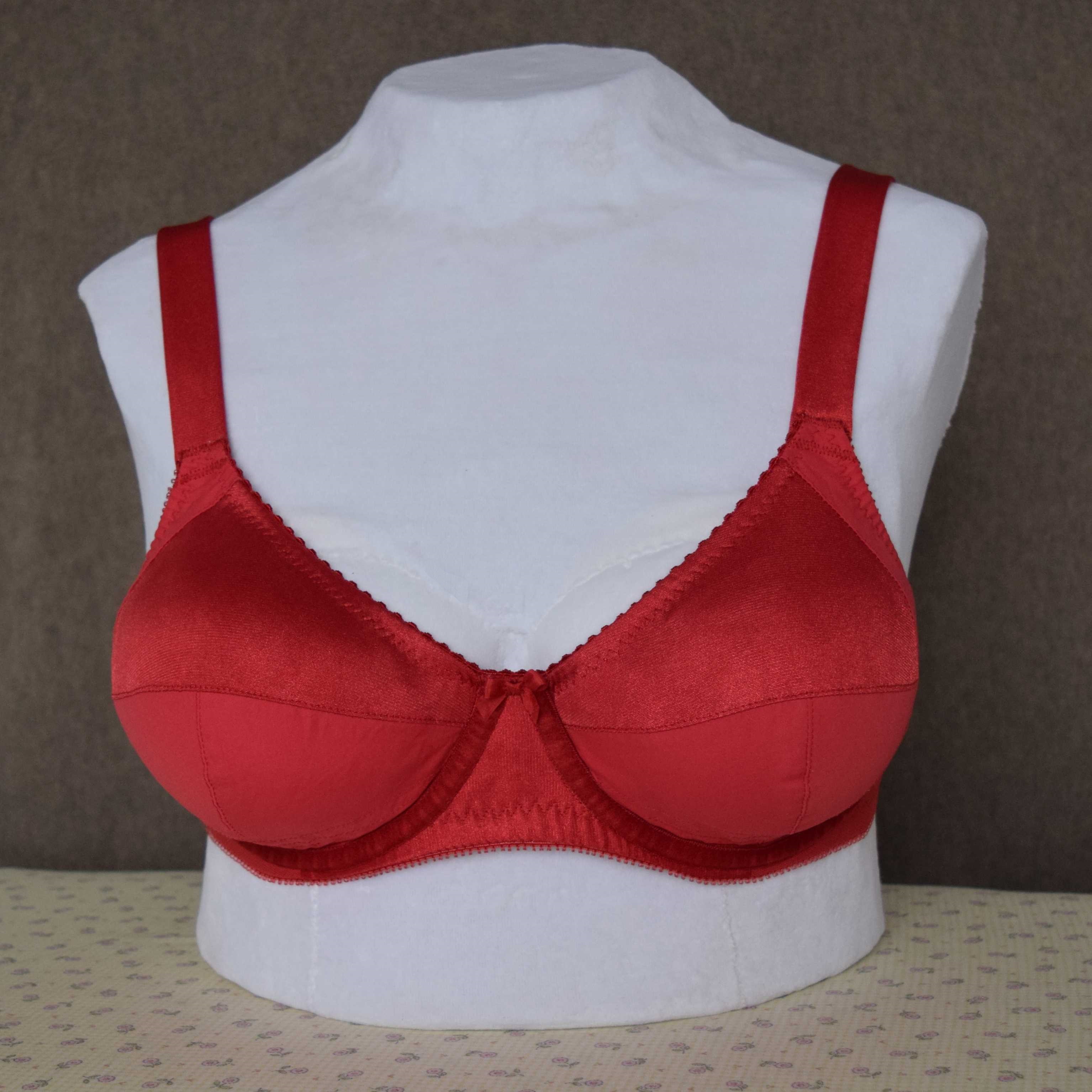 6oz Apple Red Linen Bra (selfdrafted) : r/sewing